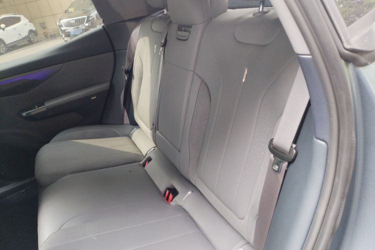 Used Lynk & Co 07 2024 EM-P 126 Long-Range Ultra Left Rear Seat