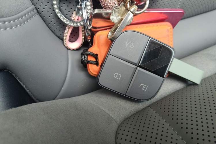 Used Lynk & Co 07 2024 EM-P 126 Long-Range Ultra Vehicle Key