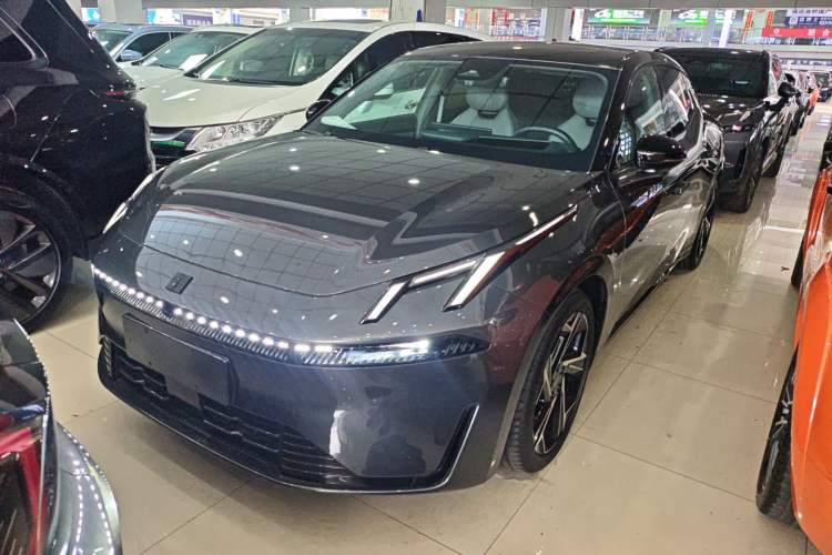 Used Lynk & Co 07 2024 EM-P 126 Long-Range Ultra