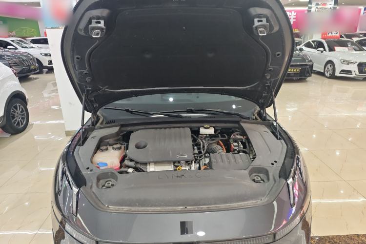 Used Lynk & Co 07 2024 EM-P 126 Long-Range Halo Engine Bay