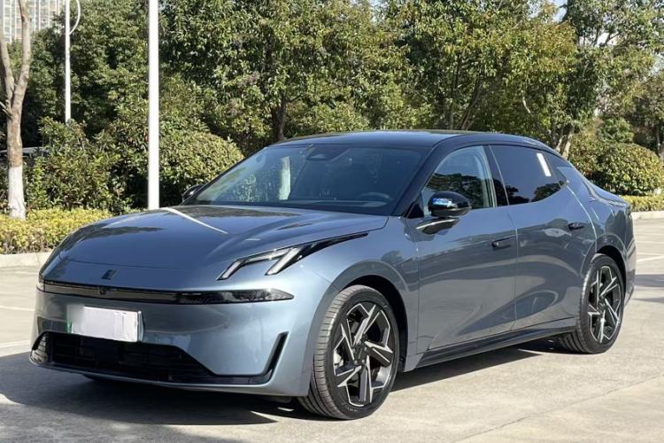 Used Lynk & Co 07 2024 EM-P 126 Long-Range Ultra Exterior 5