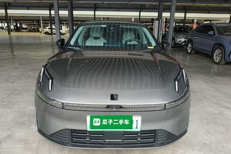Used Lynk & Co 07 2024 EM-P 126 Long-Range Ultra Front
