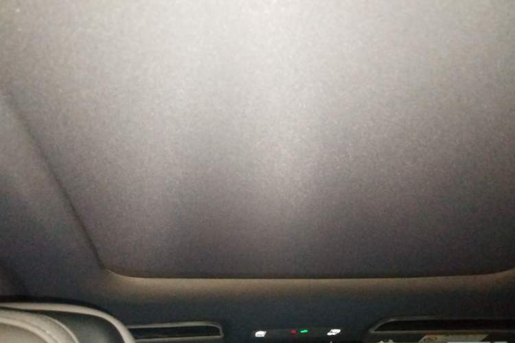 Used Lynk & Co 07 2024 EM-P 126 Long-Range Halo Headliner