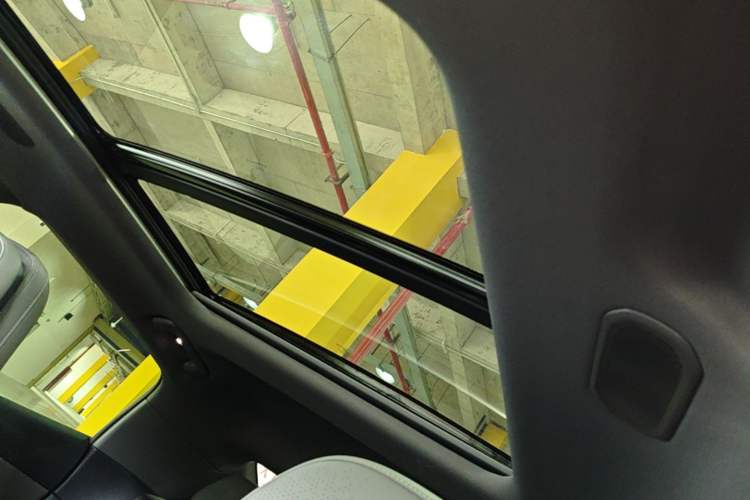 Used Lynk & Co 07 2024 EM-P 126 Long-Range Ultra Headliner
