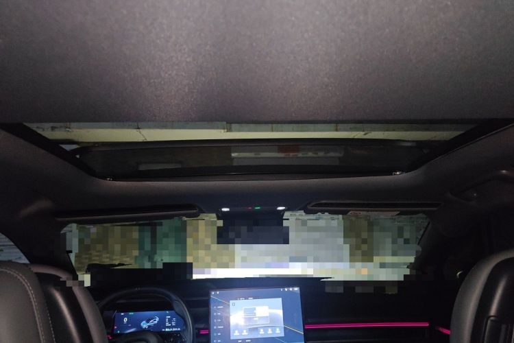 Used Lynk & Co 07 2024 EM-P 126 Long-Range Halo Headliner