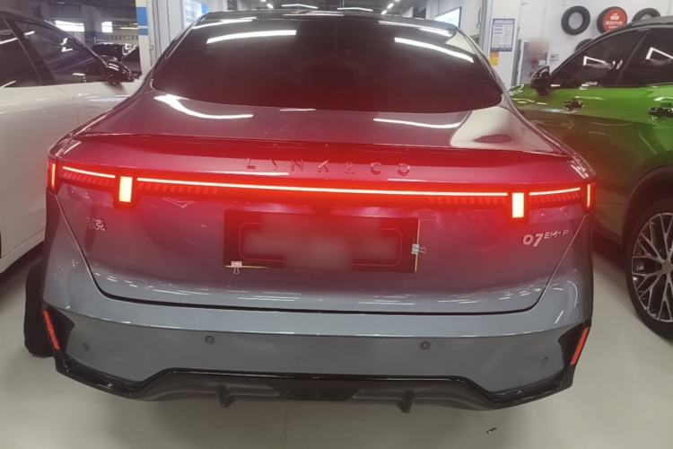 Used Lynk & Co 07 2024 EM-P 126 Long-Range Ultra Rear