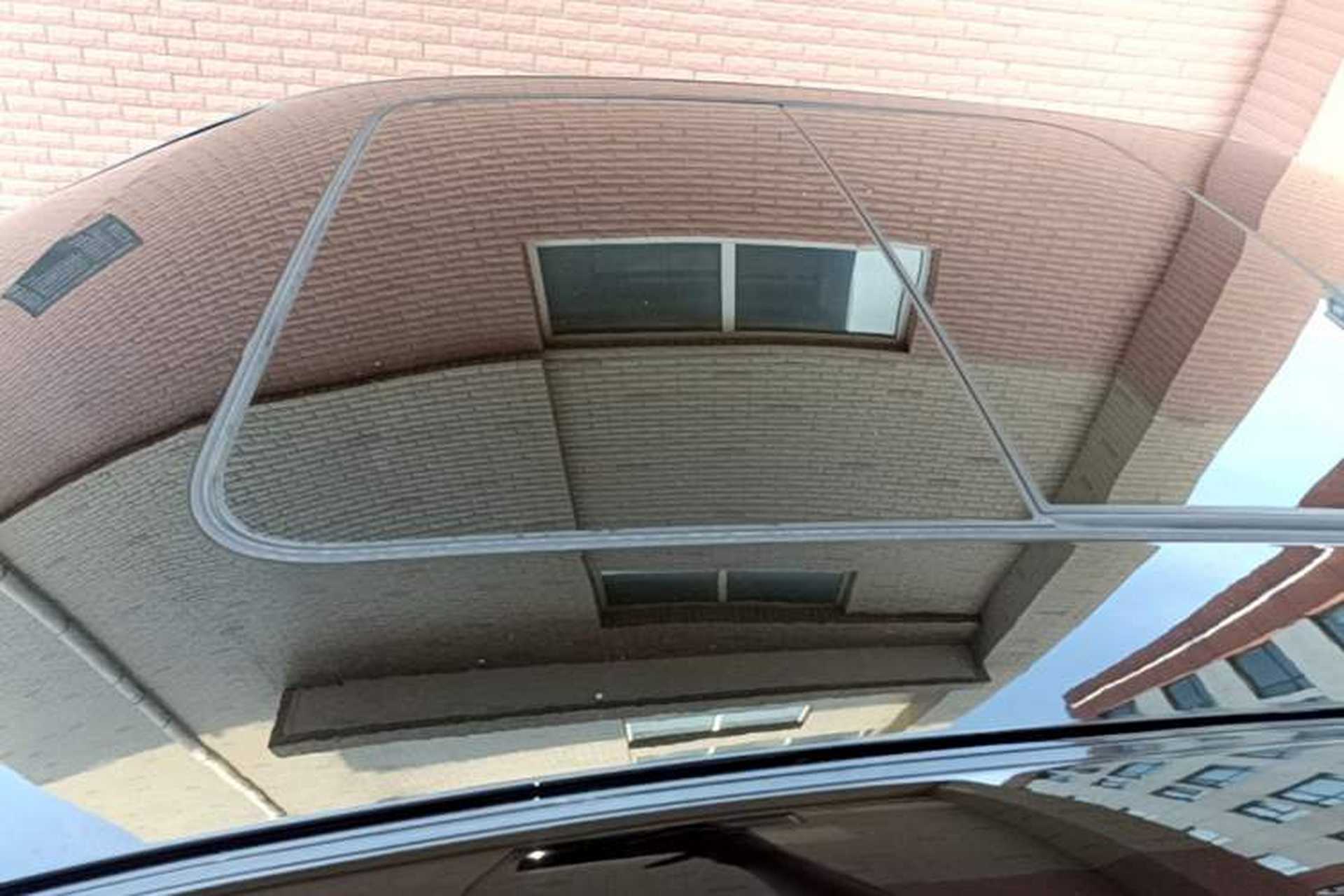 Used Lynk & Co 07 2024 EM-P 126 Long-Range Halo Roof