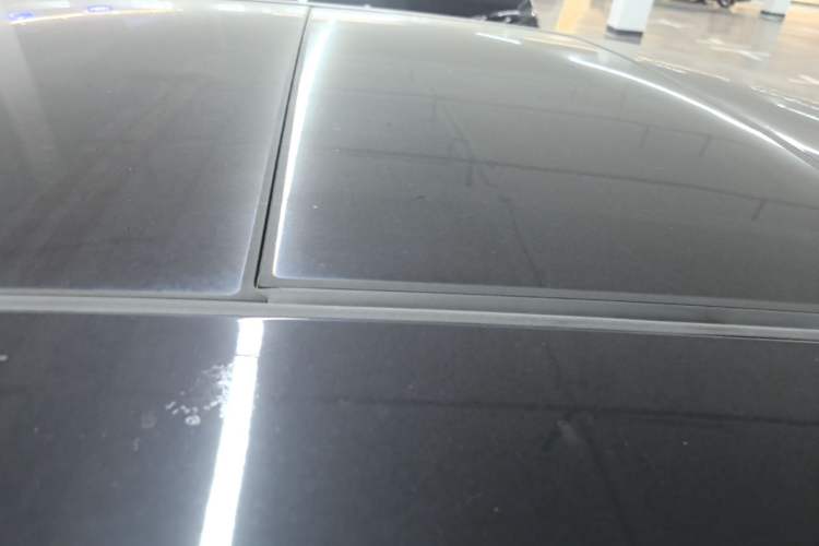 Used Lynk & Co 07 2024 EM-P 126 Long-Range Pro Roof