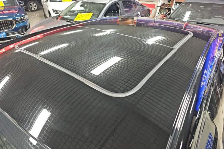 Used Lynk & Co 07 2024 EM-P 126 Long-Range Halo Roof