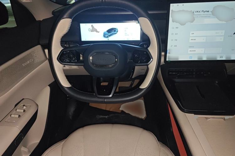 Used Lynk & Co 07 2024 EM-P 126 Long-Range Ultra Steering Wheel