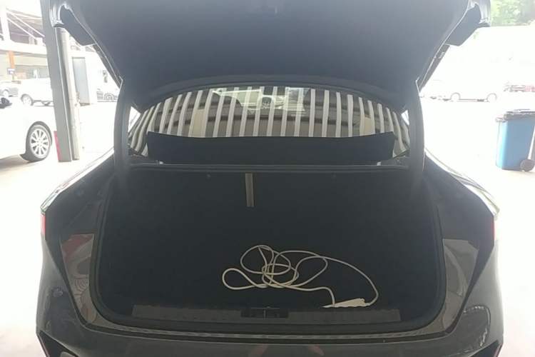 Used Lynk & Co 07 2024 EM-P 126 Long-Range Ultra Trunk