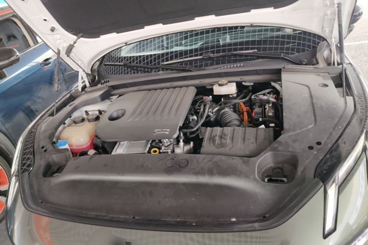 Used Lynk & Co 07 2024 EM-P 126 Long-Range Halo Engine Bay