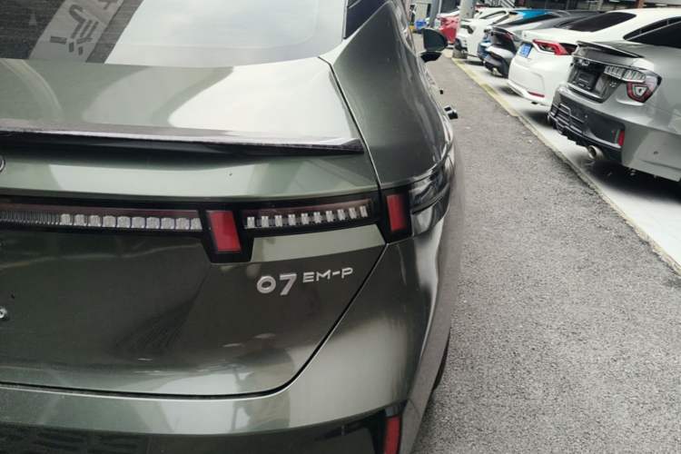 Used Lynk & Co 07 2024 EM-P 126 Long-Range Halo Right Rear Taillight
