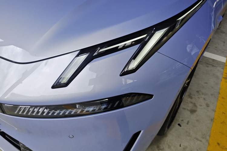 Used Lynk & Co 07 2024 EM-P 126 Long-Range Intelligent Driving Ultra Left Front Headlight