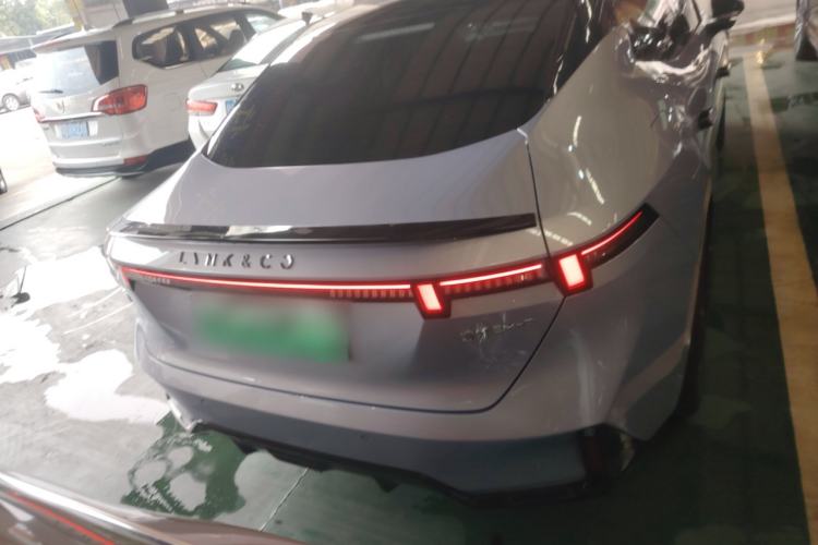 Used Lynk & Co 07 2024 EM-P 126 Long-Range Halo Rear