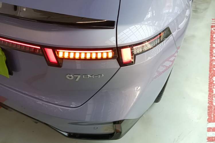 Used Lynk & Co 07 2024 EM-P 126 Long-Range Halo Right Rear Taillight