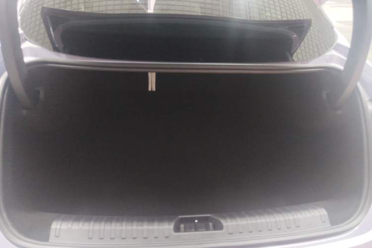 Used Lynk & Co 07 2024 EM-P 126 Long-Range Ultra Trunk