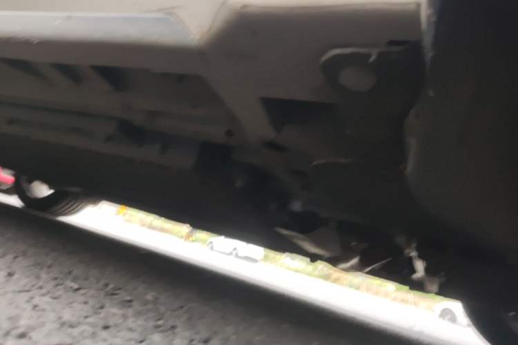 Used Lynk & Co 07 2024 EM-P 126 Long-Range Ultra Chassis Front Right