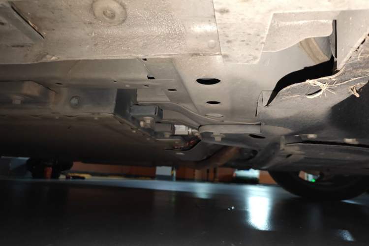 Used Lynk & Co 07 2024 EM-P 126 Long-Range Intelligent Driving Ultra Chassis Front Right