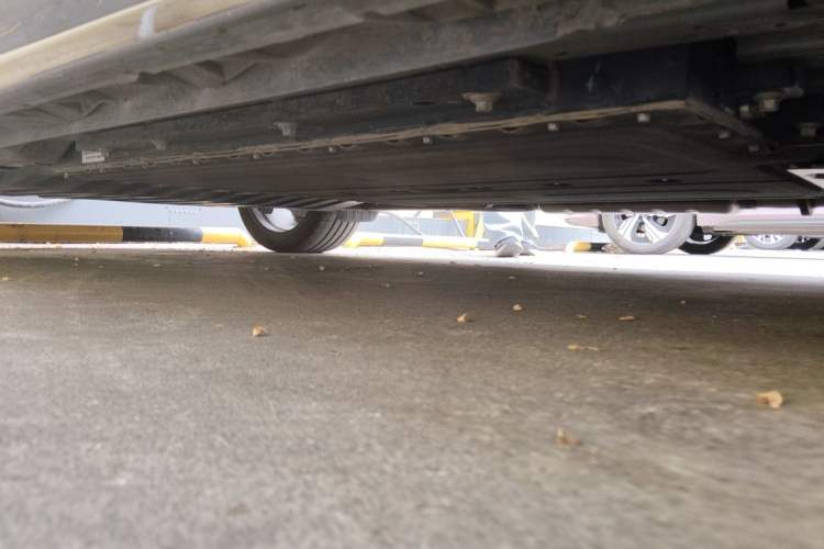 Used Lynk & Co 07 2024 EM-P 126 Long-Range Ultra Chassis Front Right