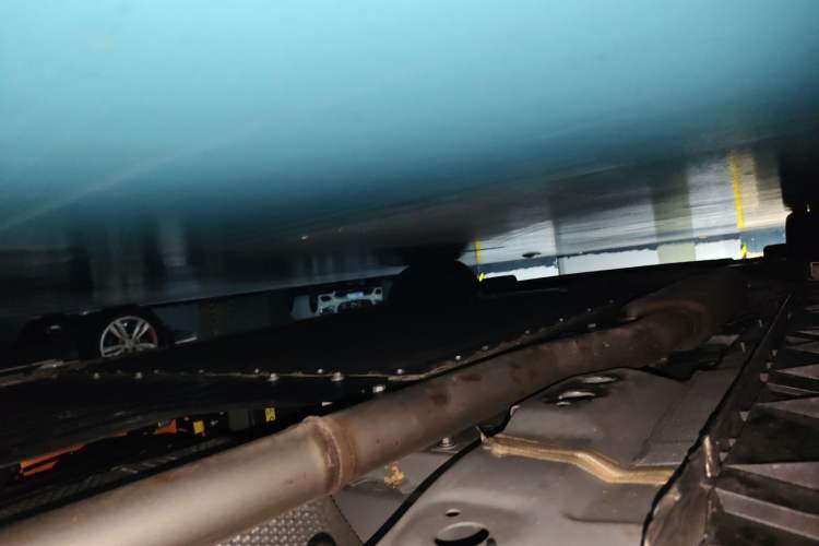 Used Lynk & Co 07 2024 EM-P 126 Long-Range Halo Chassis Rear Left
