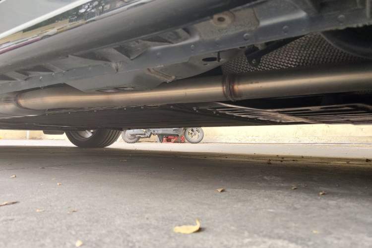 Used Lynk & Co 07 2024 EM-P 126 Long-Range Ultra Chassis Rear Left