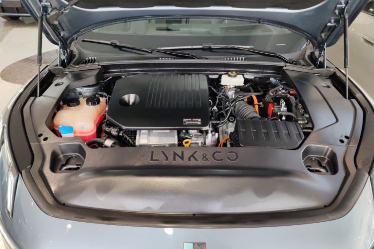 Used Lynk & Co 07 2024 EM-P 126 Long-Range Ultra Engine Bay