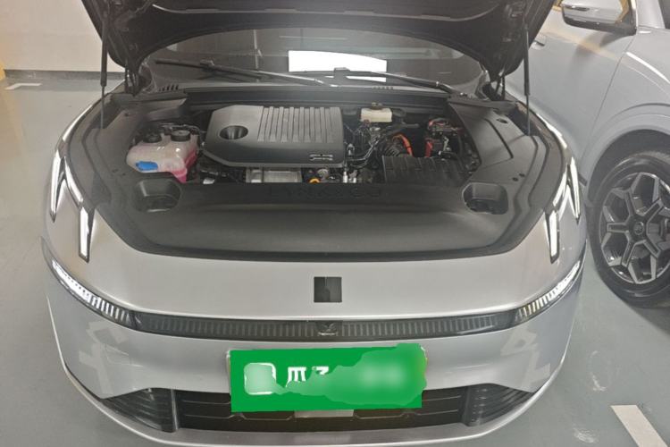 Used Lynk & Co 07 2024 EM-P 126 Long-Range Halo Engine Bay