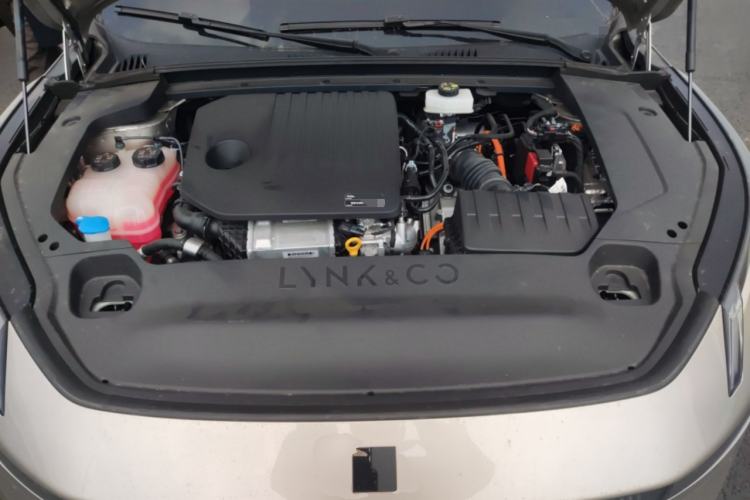 Used Lynk & Co 07 2024 EM-P 126 Long-Range Ultra Engine Bay