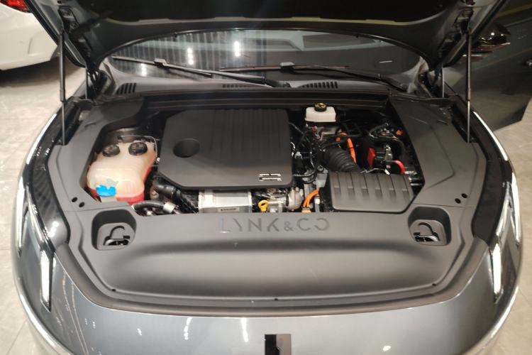 Used Lynk & Co 07 2024 EM-P 126 Long-Range Ultra Engine Bay