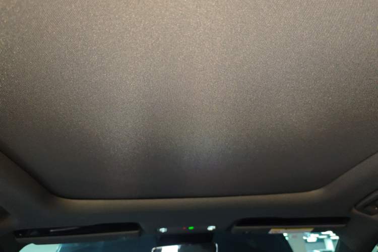 Used Lynk & Co 07 2024 EM-P 126 Long-Range Halo Headliner