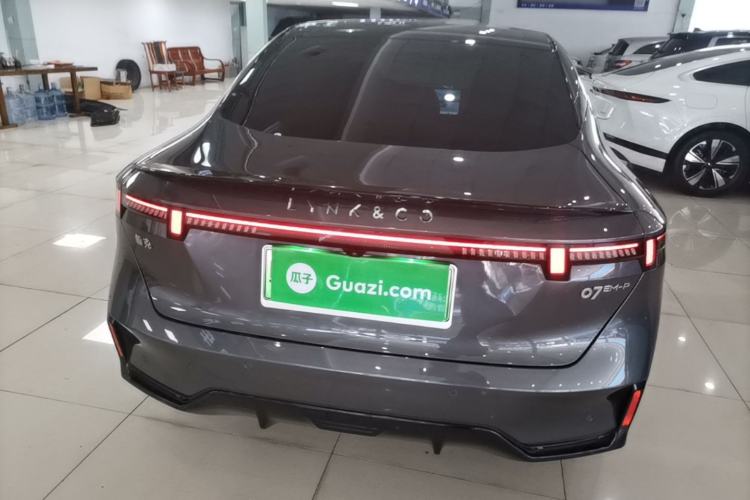 Used Lynk & Co 07 2024 EM-P 126 Long-Range Ultra Rear