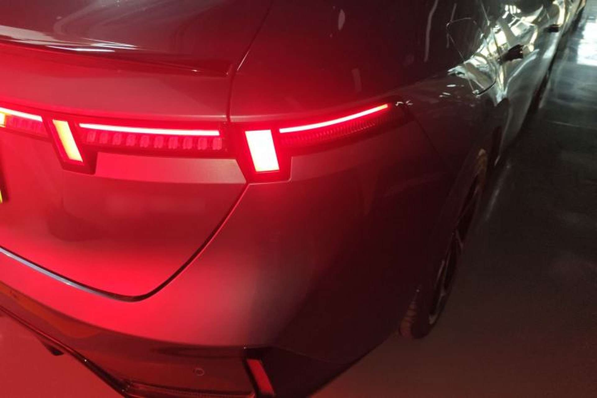 Used Lynk & Co 07 2024 EM-P 126 Long-Range Halo Right Rear Taillight