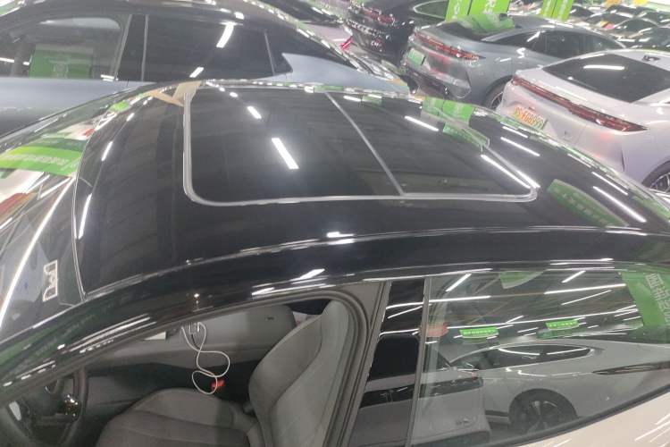 Used Lynk & Co 07 2024 EM-P 126 Long-Range Halo Roof