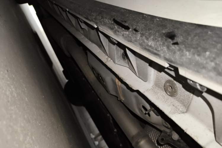 Used Lynk & Co 07 2024 EM-P 126 Long-Range Halo Chassis Rear Left