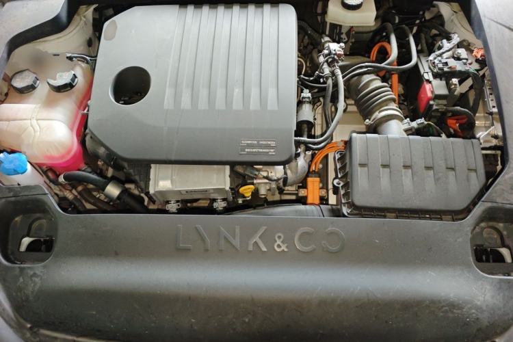 Used Lynk & Co 07 2024 EM-P 126 Long-Range Ultra Engine Bay