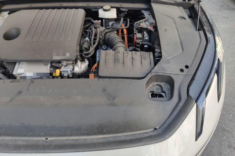 Used Lynk & Co 07 2024 EM-P 126 Long-Range Ultra Engine Bay Left
