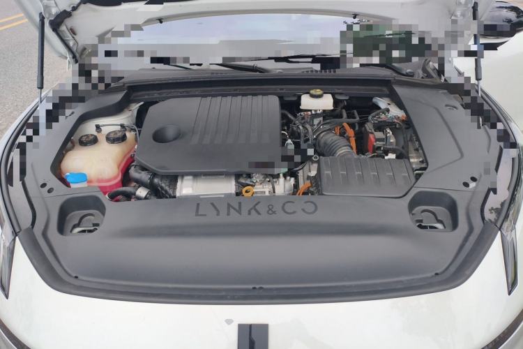 Used Lynk & Co 07 2024 EM-P 126 Long-Range Ultra Engine Bay