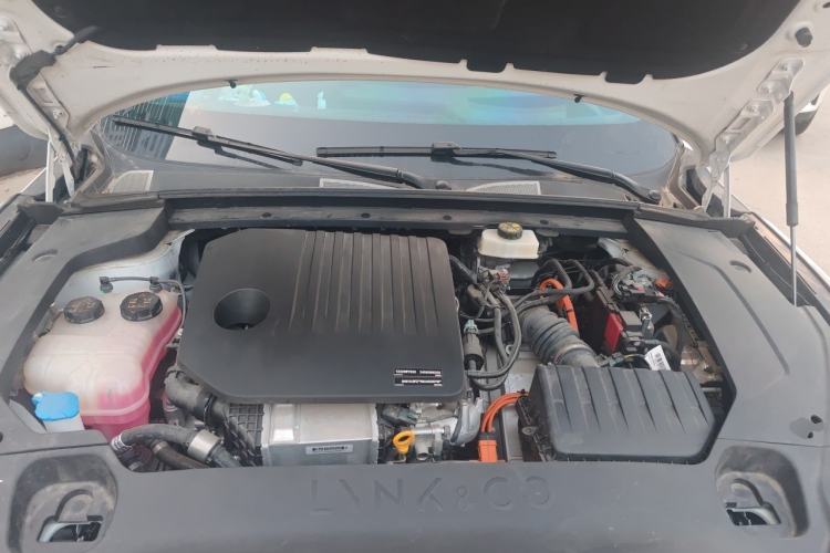Used Lynk & Co 07 2024 EM-P 126 Long-Range Ultra Engine Bay