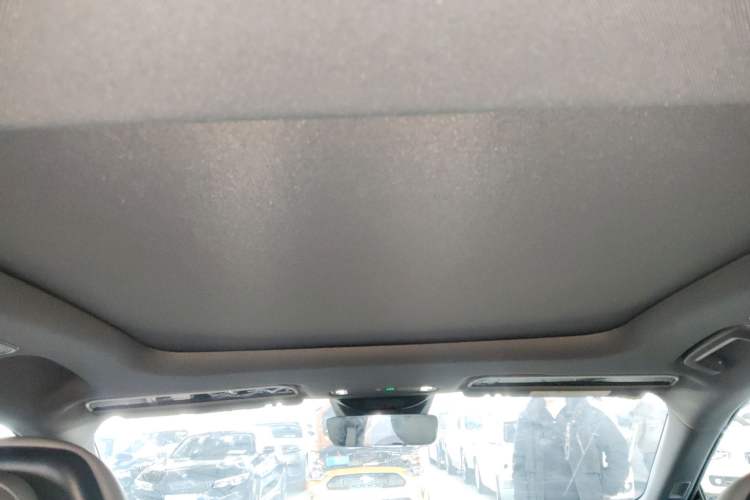 Used Lynk & Co 07 2024 EM-P 126 Long-Range Ultra Headliner