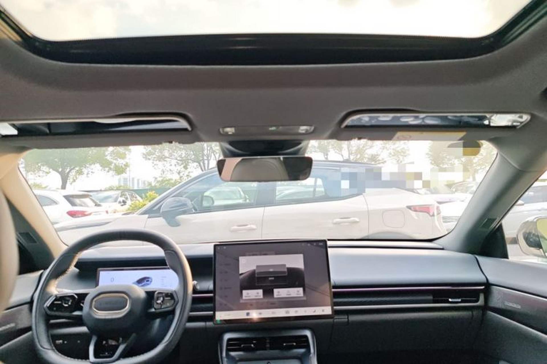 Used Lynk & Co 07 2024 EM-P 126 Long-Range Ultra Headliner