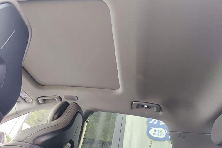 Used Lynk & Co 07 2024 EM-P 126 Long-Range Intelligent Driving Ultra Headliner
