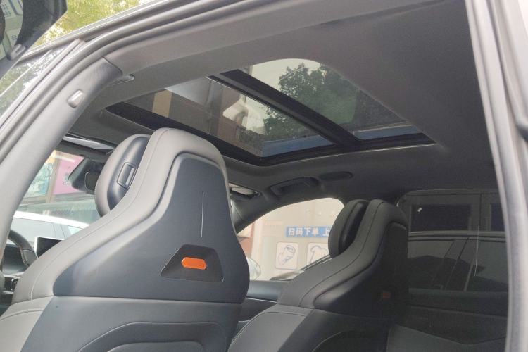 Used Lynk & Co 07 2024 EM-P 126 Long-Range Ultra Headliner