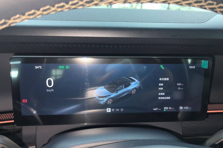 Used Lynk & Co 07 2024 EM-P 126 Long-Range Ultra Instrument Cluster