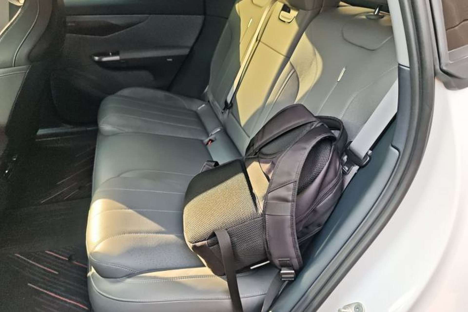 Used Lynk & Co 07 2024 EM-P 126 Long-Range Ultra Left Rear Seat