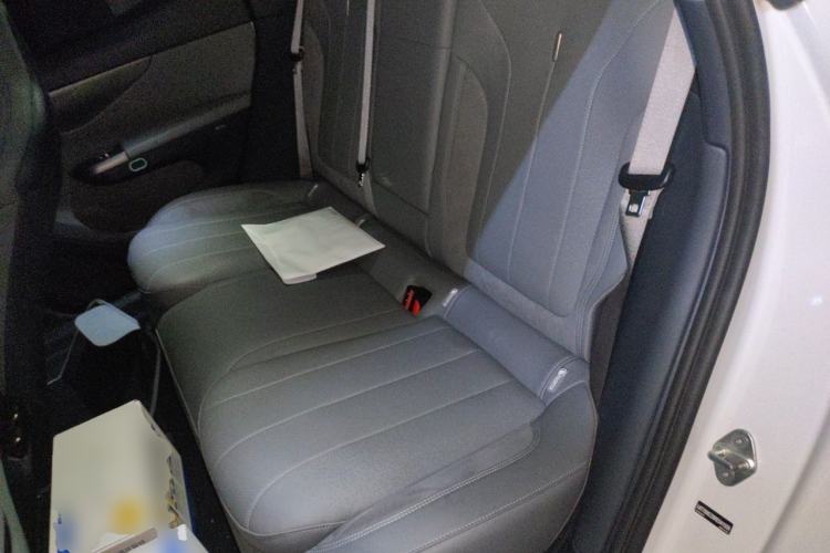 Used Lynk & Co 07 2024 EM-P 126 Long-Range Ultra Left Rear Seat