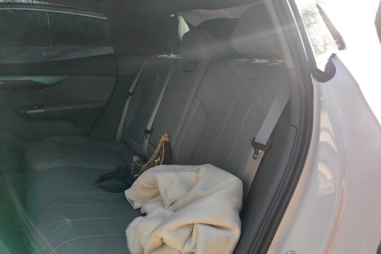 Used Lynk & Co 07 2024 EM-P 126 Long-Range Ultra Left Rear Seat
