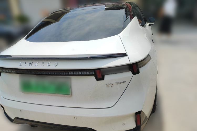 Used Lynk & Co 07 2024 EM-P 126 Long-Range Ultra Rear