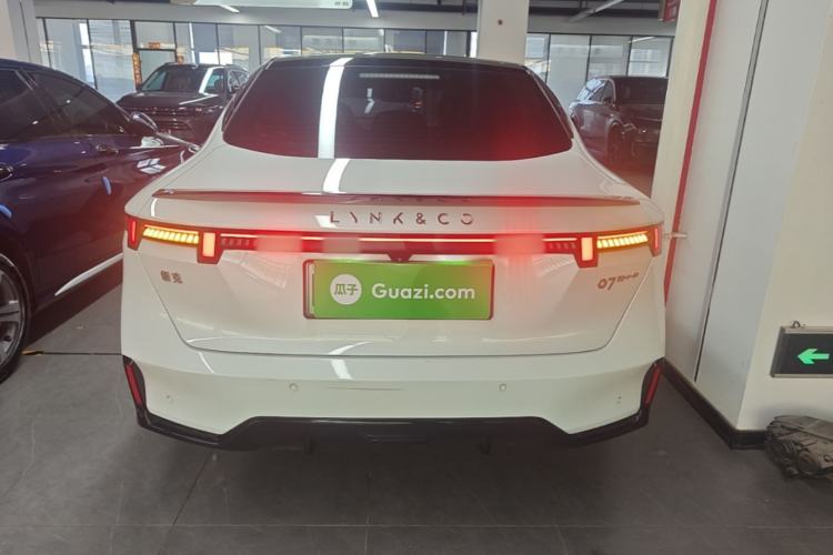 Used Lynk & Co 07 2024 EM-P 126 Long-Range Halo Rear