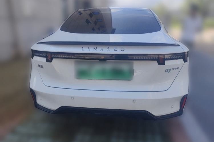 Used Lynk & Co 07 2024 EM-P 126 Long-Range Halo Rear